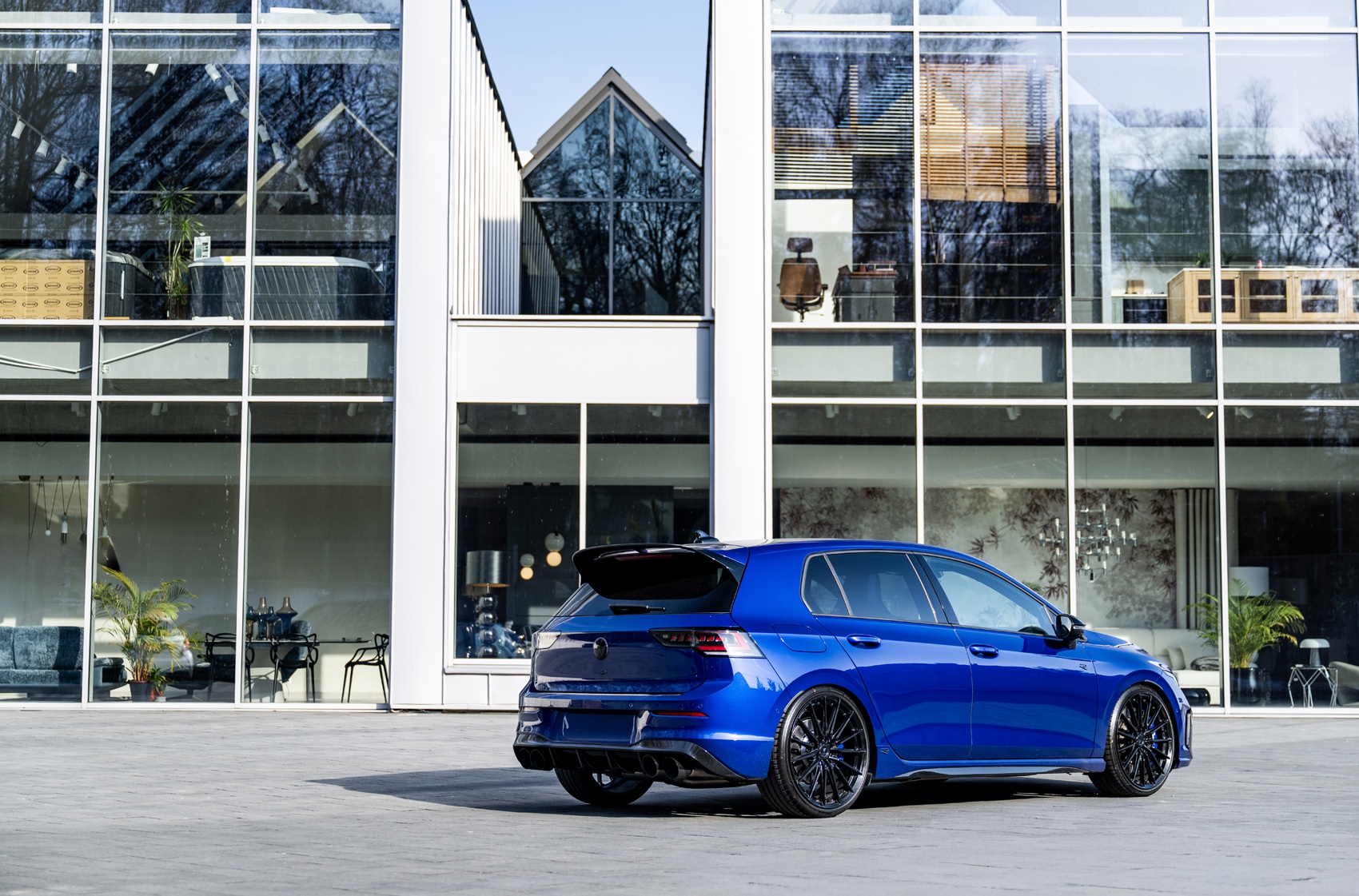 Volkswagen Golf  R's gallery